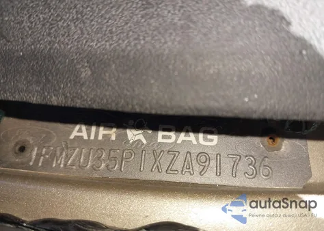 1999 Ford Explorer Eddie Bauer/Limited/Xlt z USA, uszkodzony, nr VIN 1FMZU35P1XZA91736